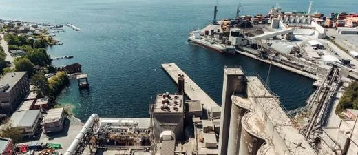 Cement plant CO2 capture unit