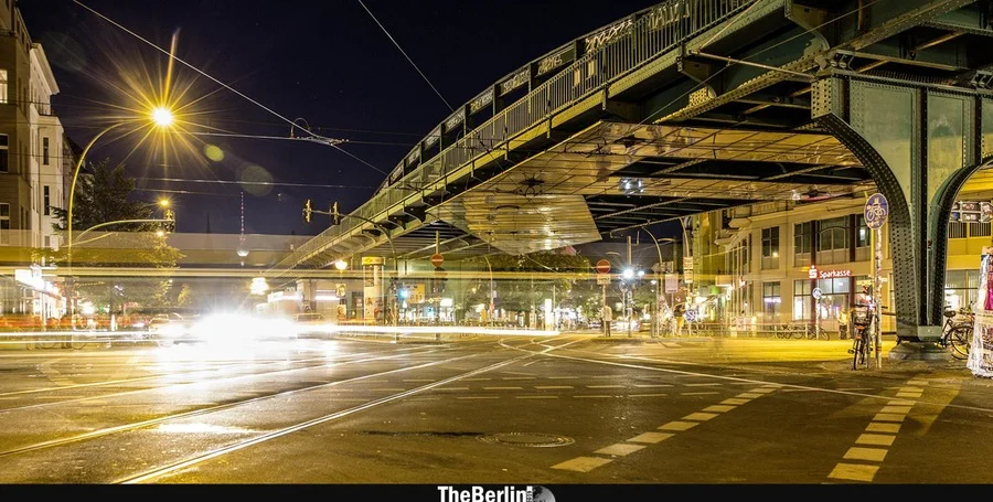 Construction on Berlin bridge