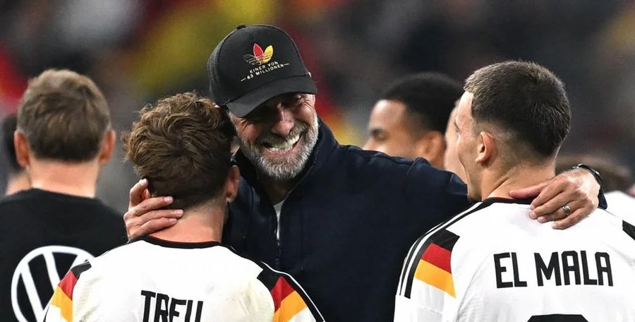 Jürgen Klopp coaching Germany
