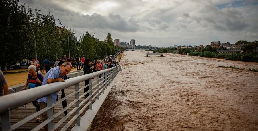 Flooded street Catalonia cars